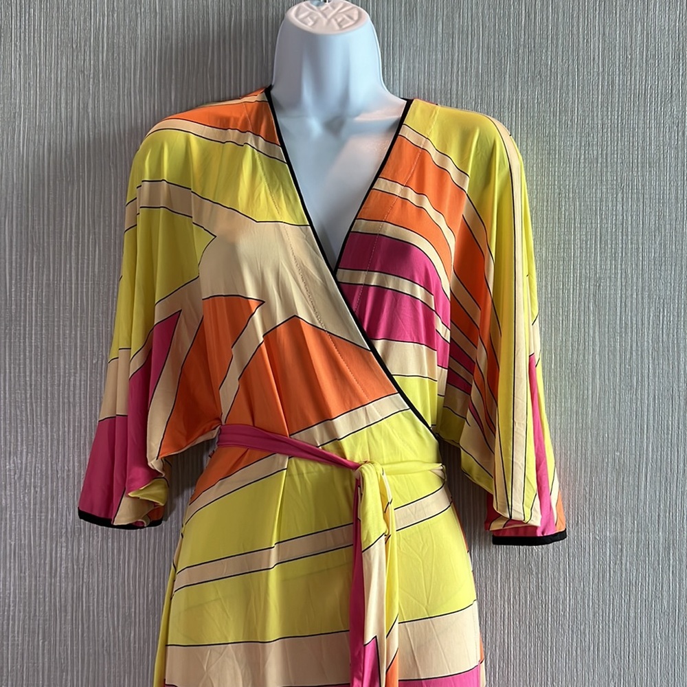 Analili wrap dress